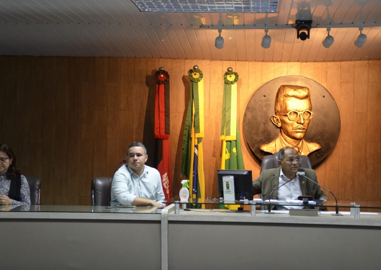 Prefeitura leva à Câmara discussão sobre a proposta do Governo do Estado que pode enfraquecer SUS em Campina Grande