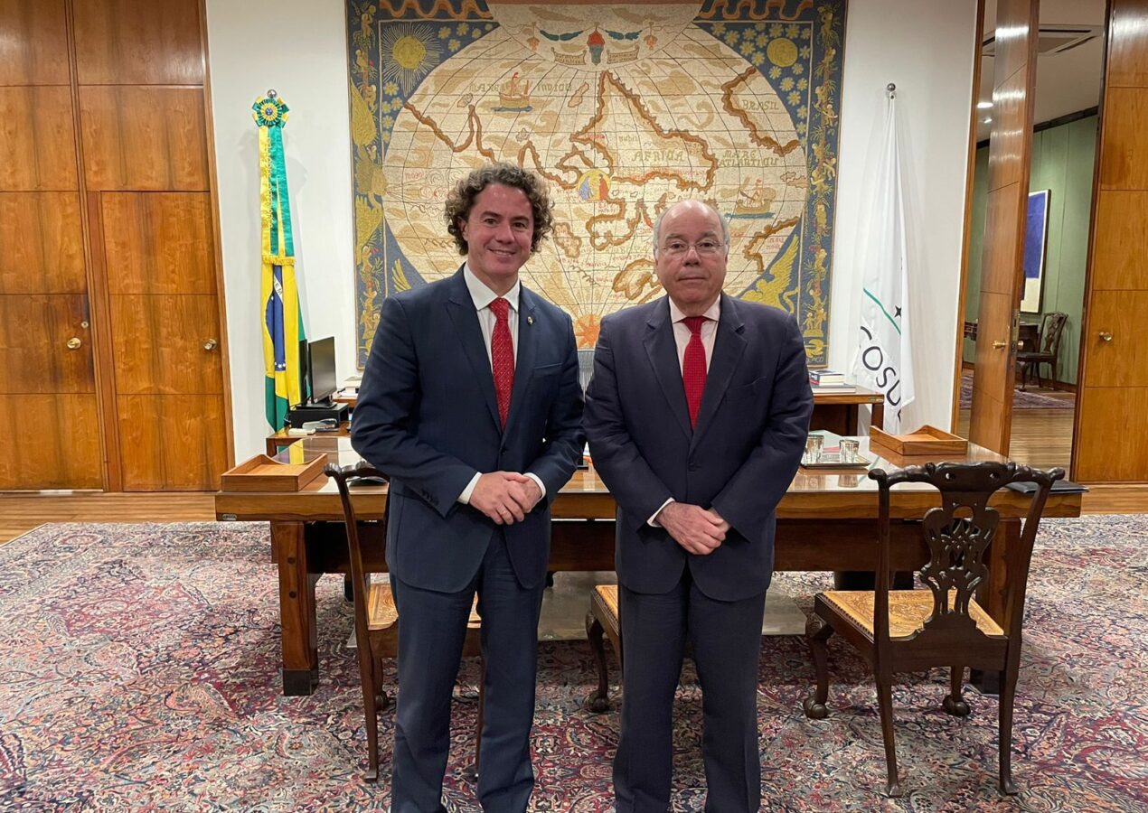 Veneziano e Ministro das Relações Exteriores Mauro Vieira tratam da programação do bicentenário da relação Brasil-EUA