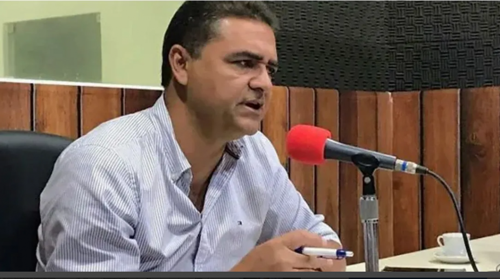 Marcus Diôgo faz balanço da gestão de 2023 em último programa institucional de rádio