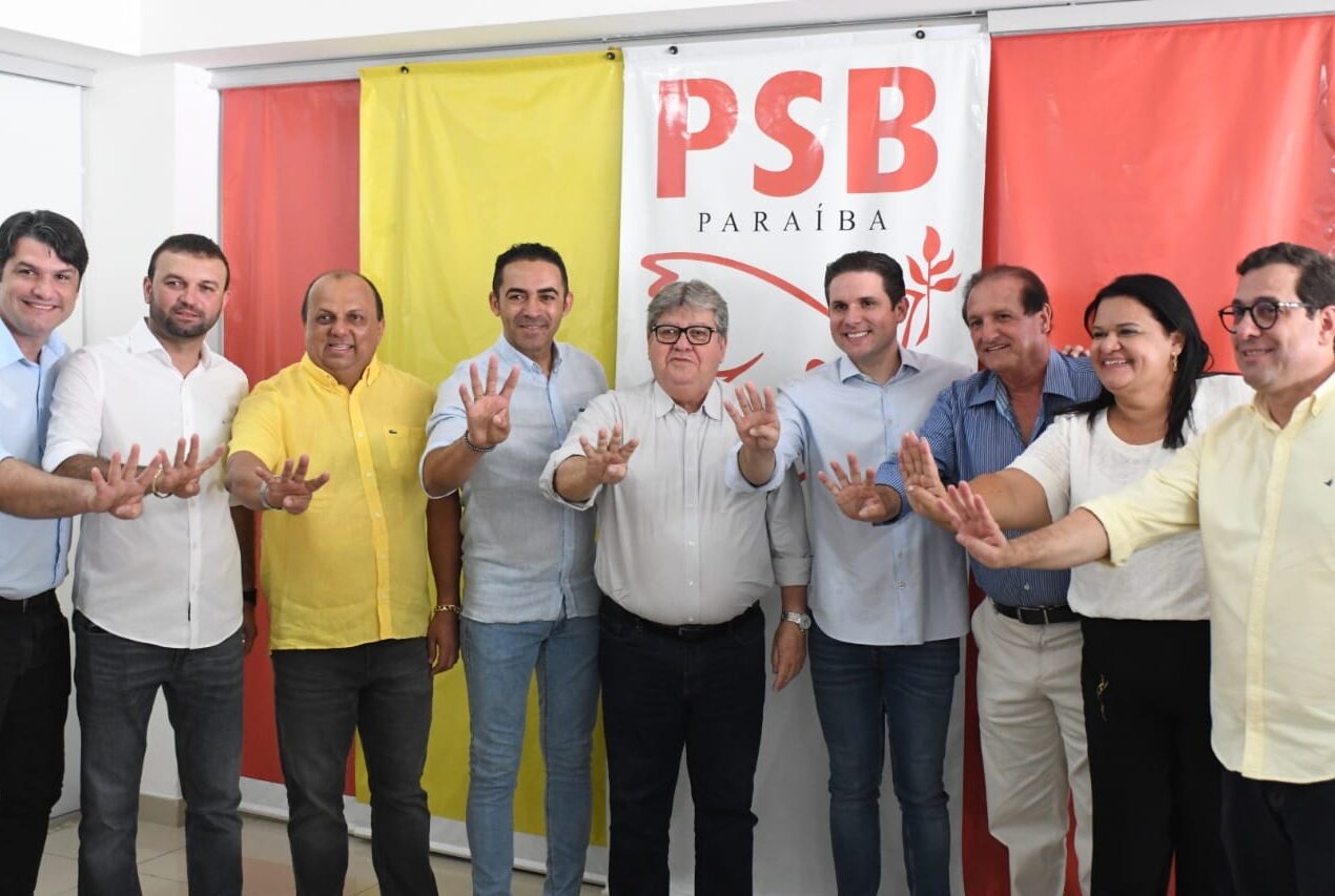 João e Gervásio oficializam pré-candidatura de presidente da Câmara Municipal a prefeito de Princesa Isabel