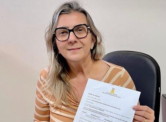 VÍDEO: Ex-prefeito anuncia que esposa não disputará reeleição em Areia