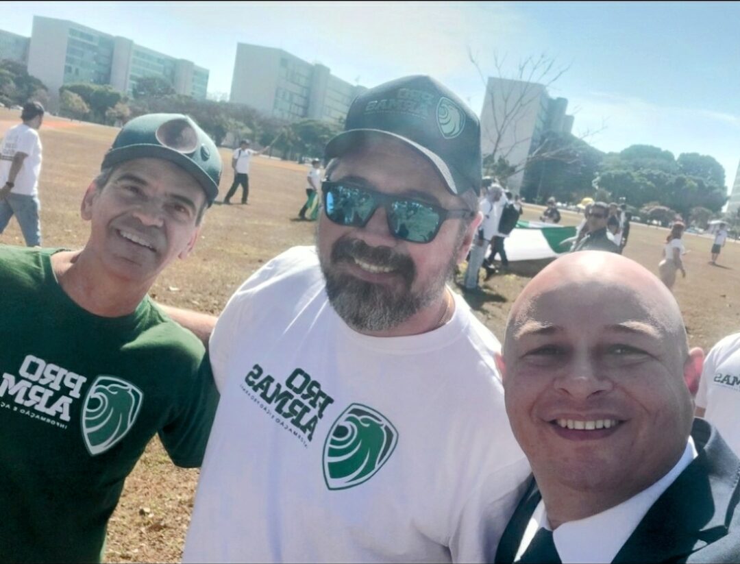 Sargento Rui participa do Proarmas, maior grupo que une atiradores e colecionadores de armas da América Latina