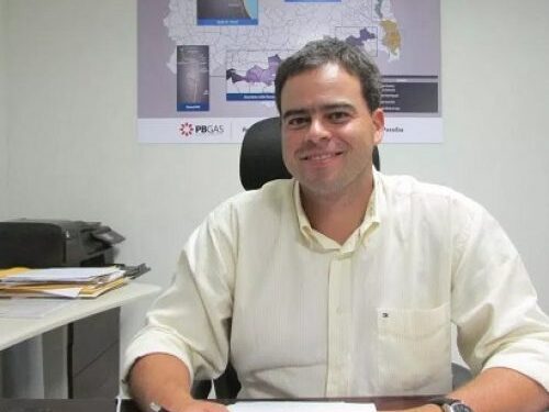 Deputado George Morais comemora aquisição de novos tratores e destinação de emenda de R$150 mil para Santa Luzia