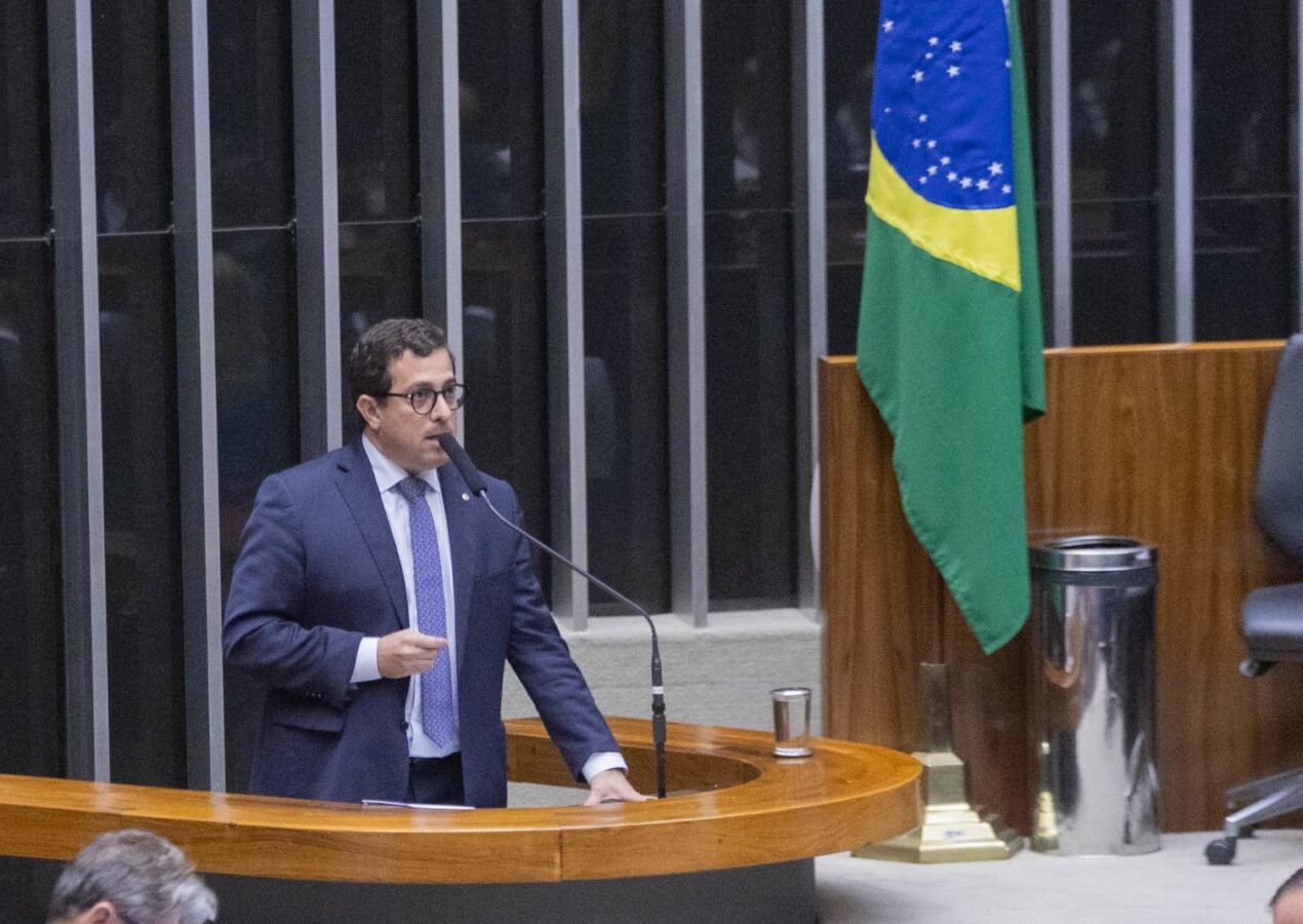 Gervásio Maia é indicado para quatro categorias do Prêmio Congresso em Foco