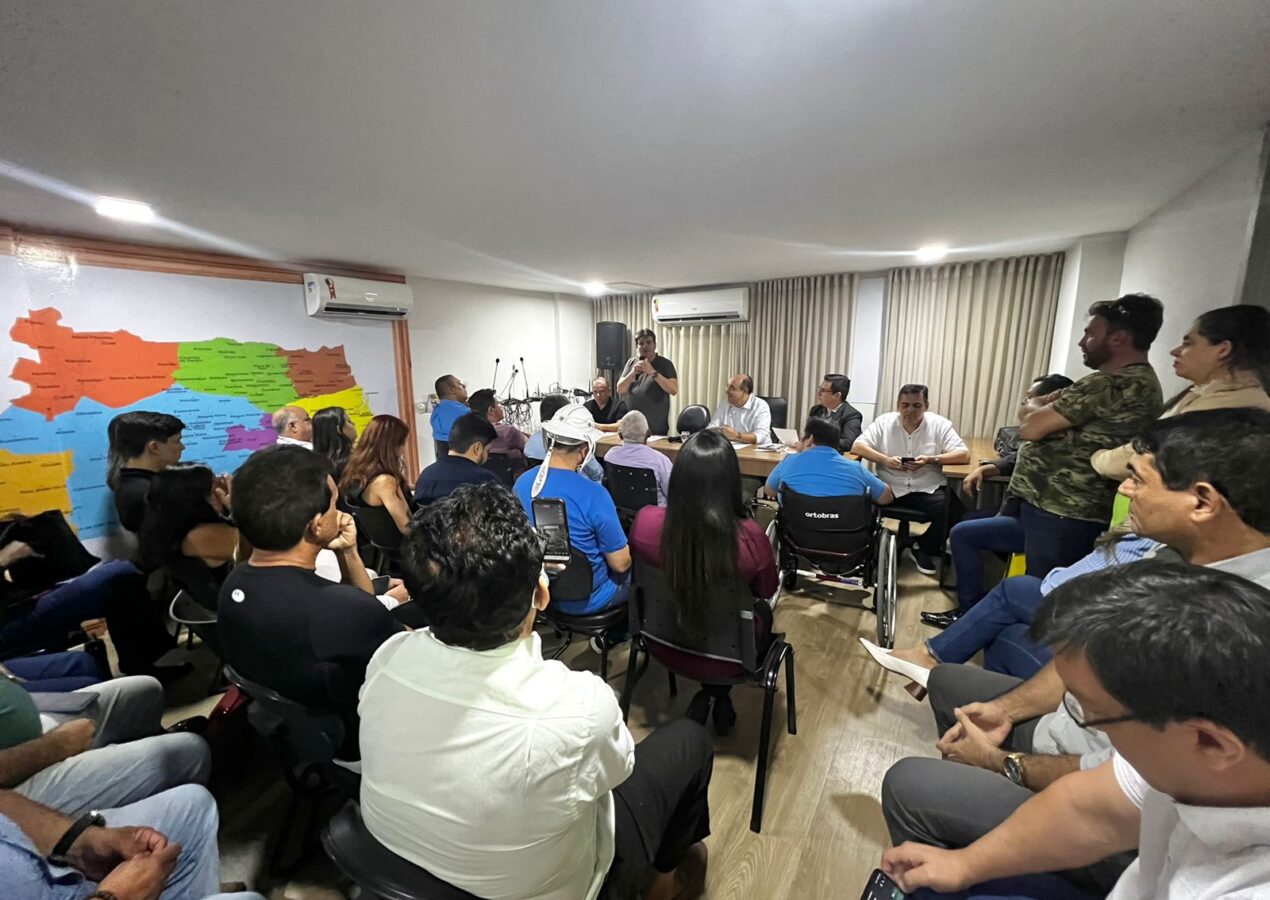 Em reunião com 30 pré-candidatos, Solidariedade discute planejamento de campanha e define data de convenção na capital