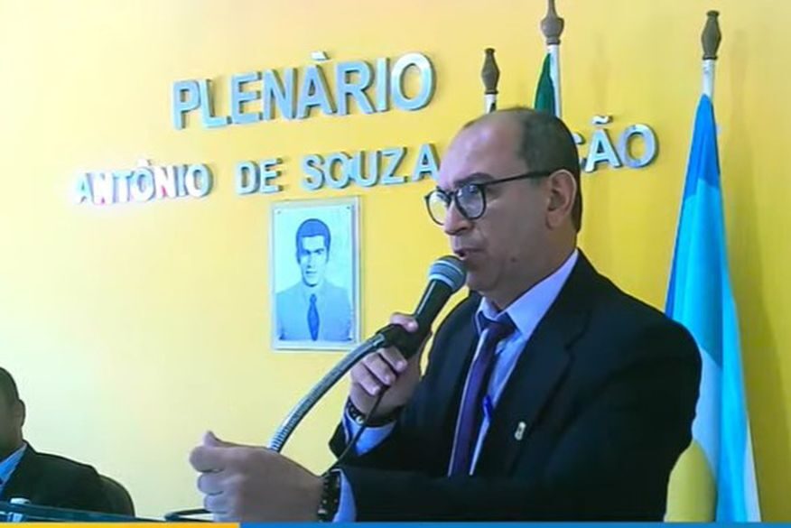 Presidente da Câmara de Lucena declara aumento de 5100% de patrimônio após quatro anos de mandato