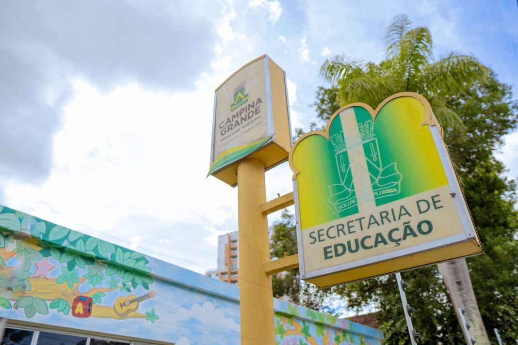 Prefeitura de Campina Grande concede reajuste salarial de 6,27% para professores da Rede Municipal já a partir de janeiro